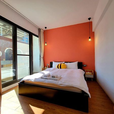 Honey House Tainan Bed and Breakfast Buitenkant foto