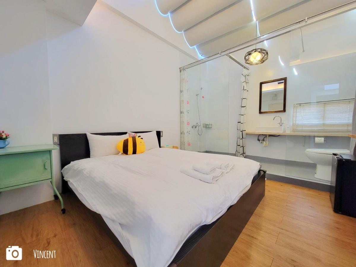Honey House Tainan Bed and Breakfast Buitenkant foto