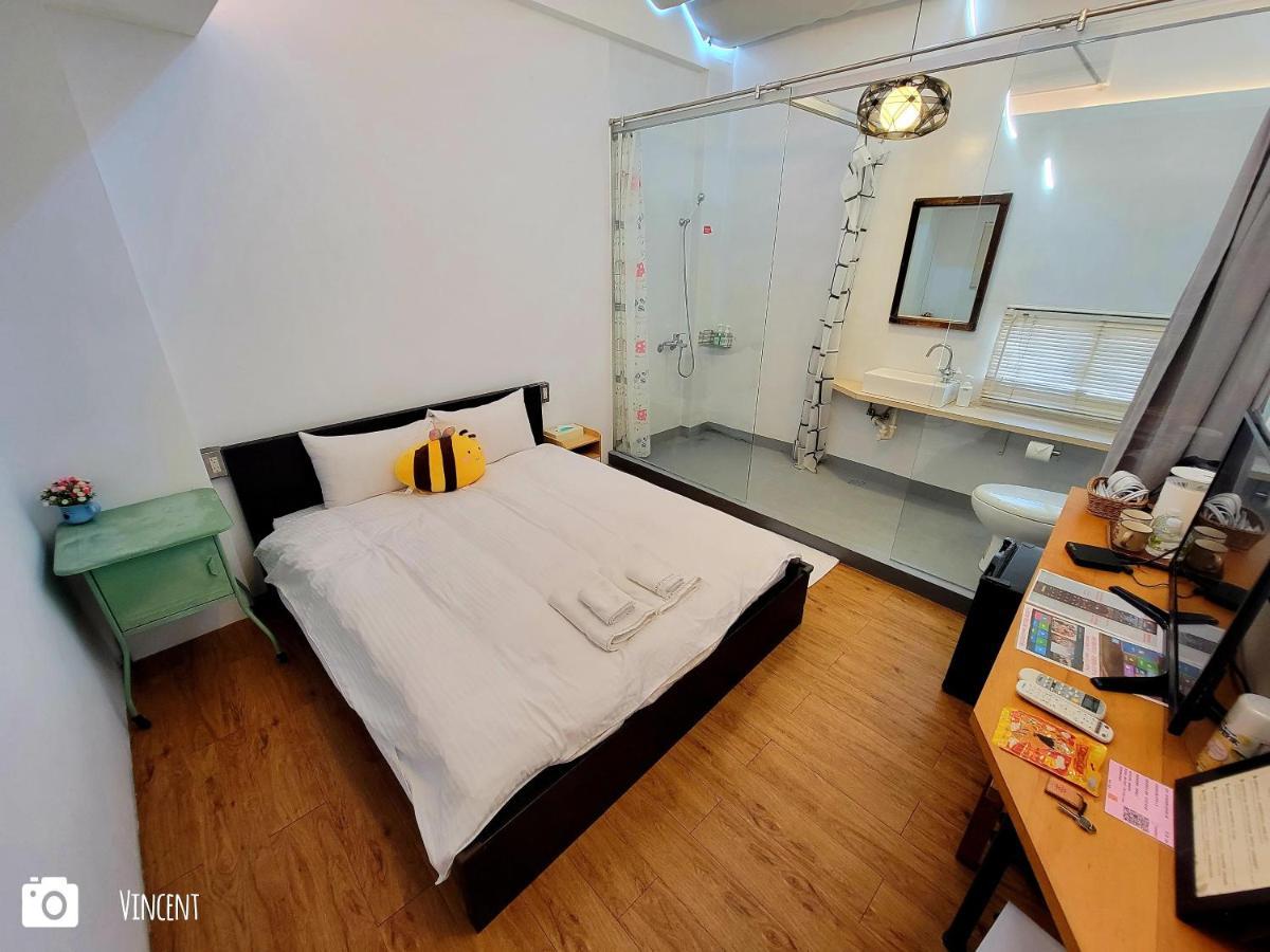 Honey House Tainan Bed and Breakfast Buitenkant foto
